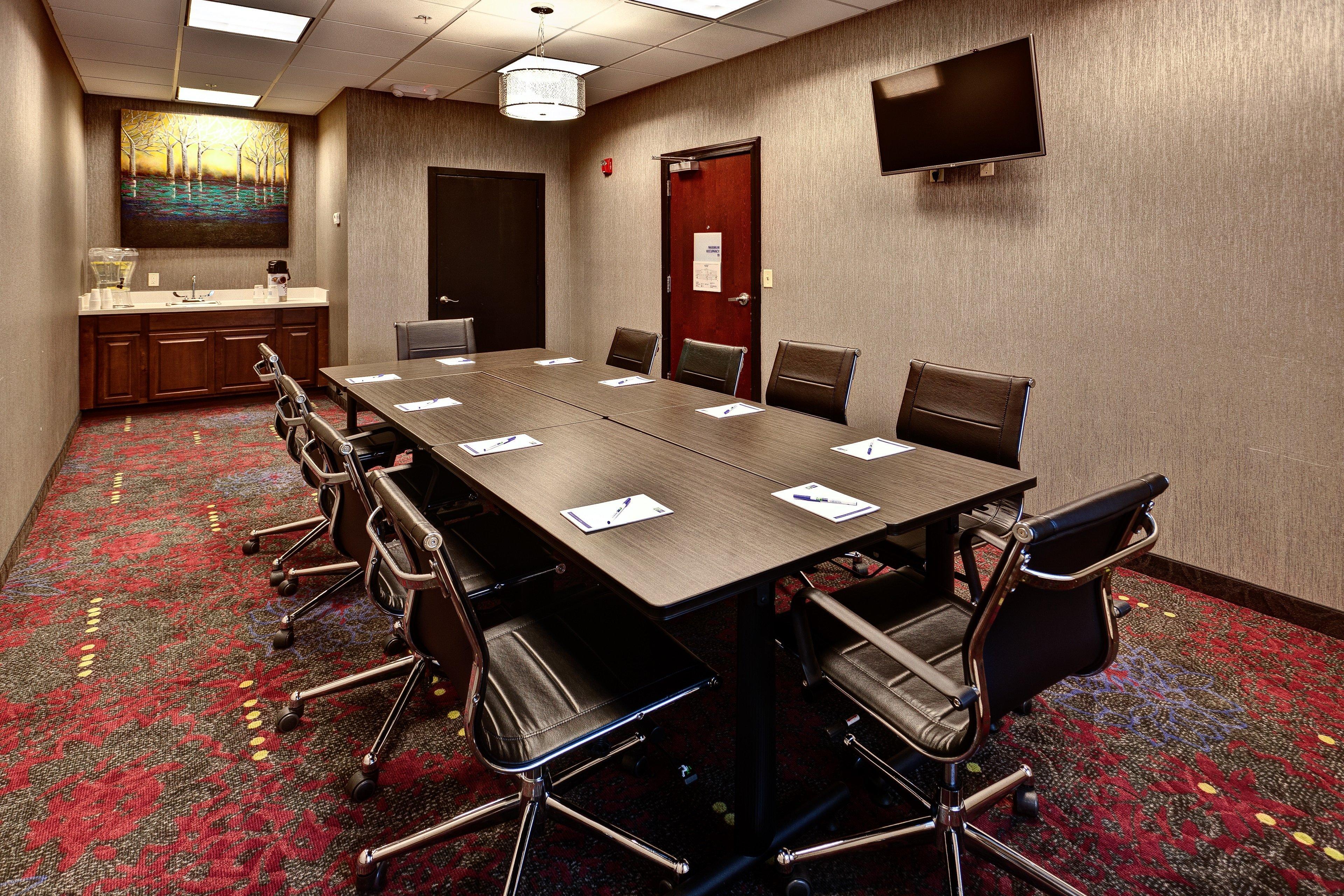 Holiday Inn Express Hutchison By Ihg Hutchinson Exterior foto